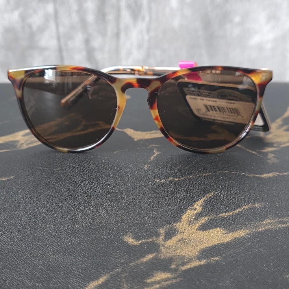 BRAND NEW Foster Grant Tortoiseshell Sunglasses